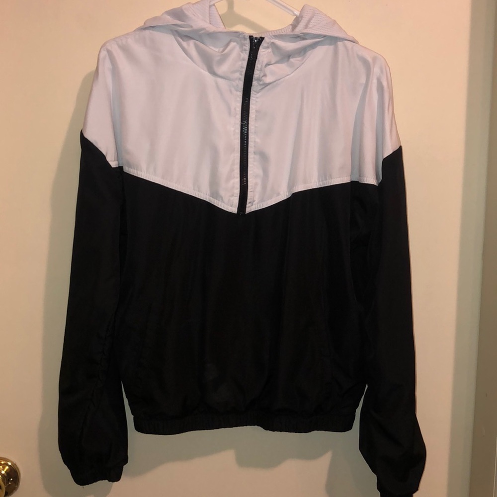 Windbreaker hoodie